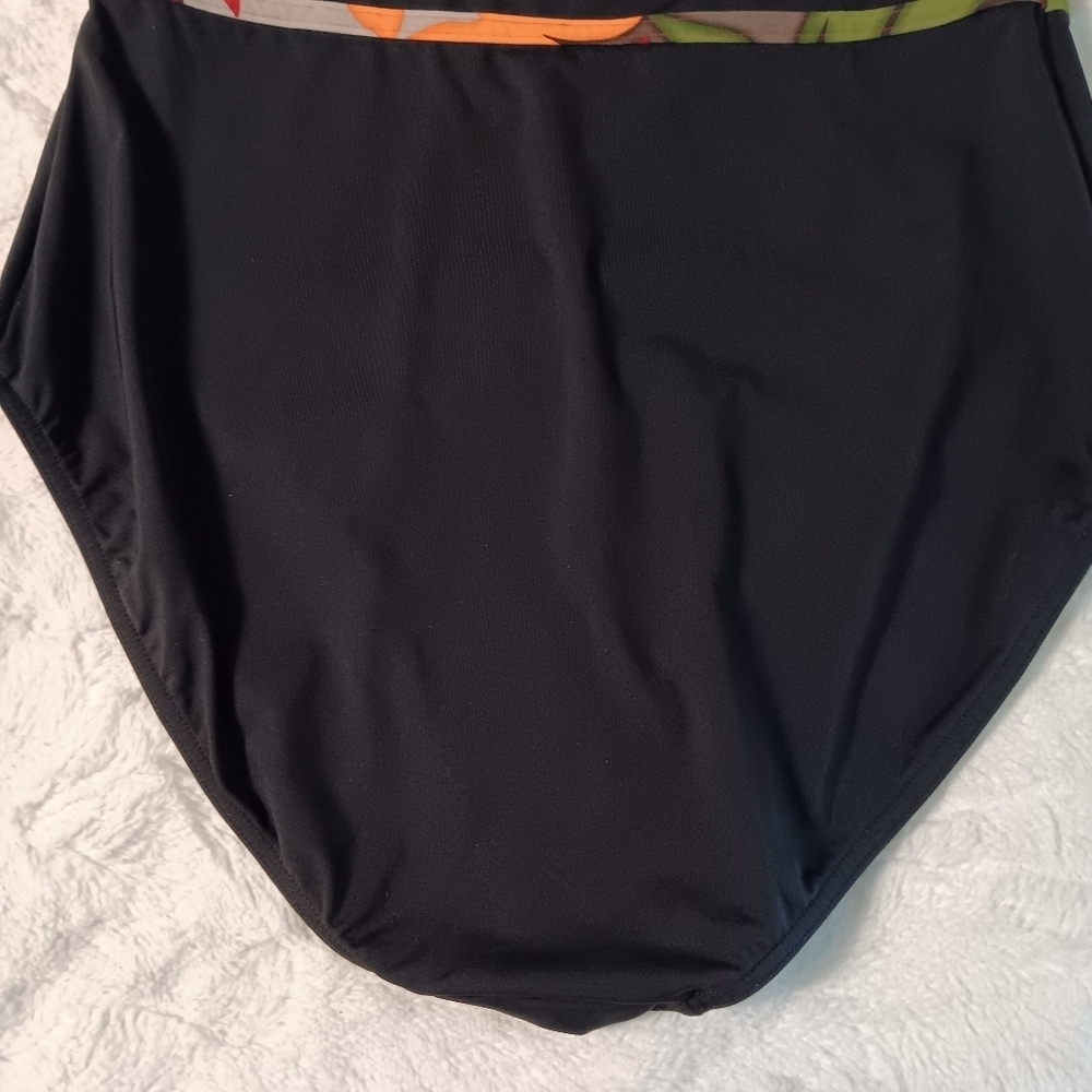 Calvin Klein Black & Orange Tropical Print Keyhole-Neck One-Piece Swimsuit 12 - Picture 10 of 11